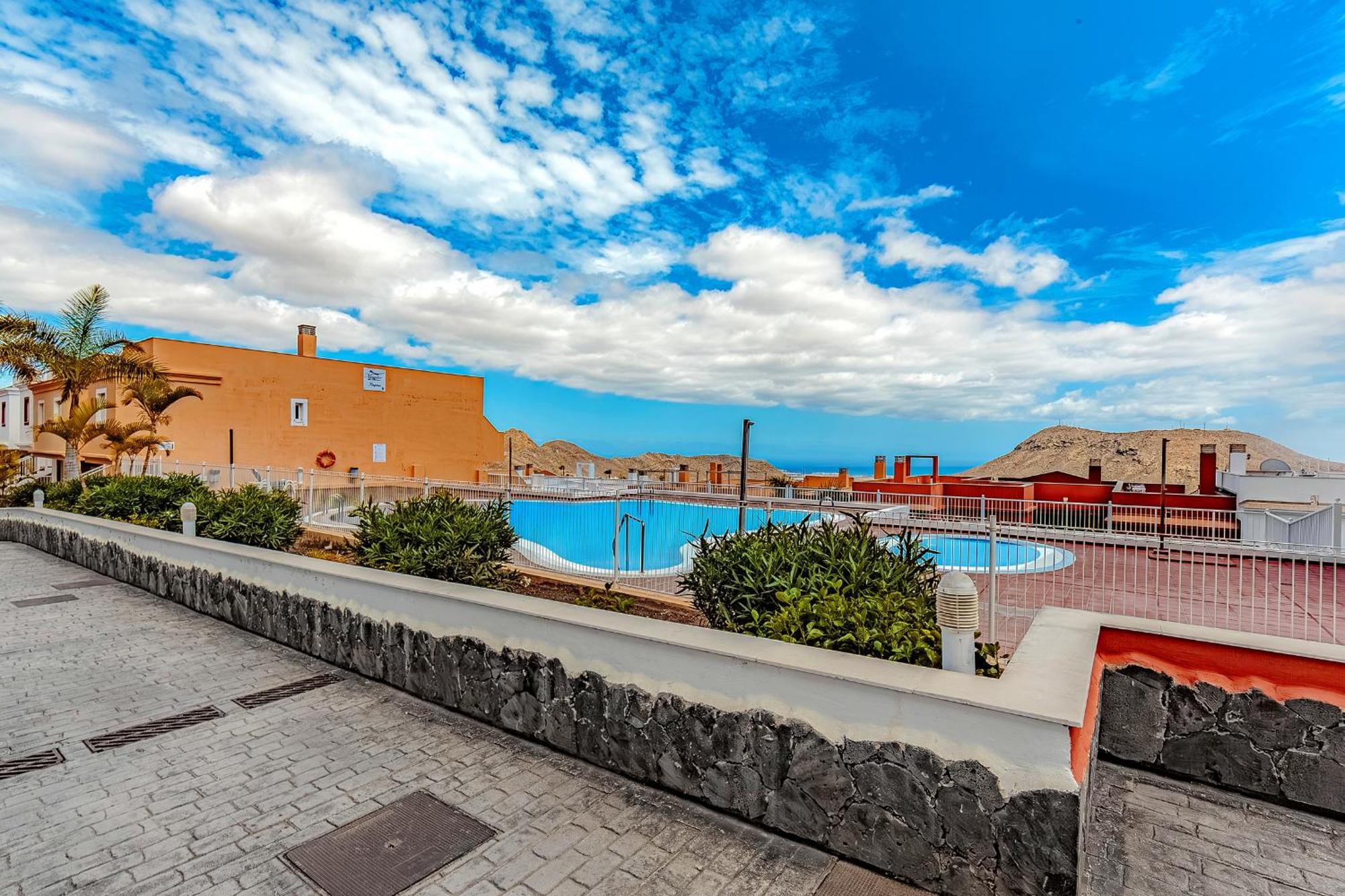 Great View Over The Ocean In Apartment Bianca With Wifi And Pool Chayofa Eksteriør bilde